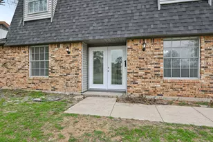 7367 Greenacres Dr, Fort Worth, TX 76112 - Photo 3