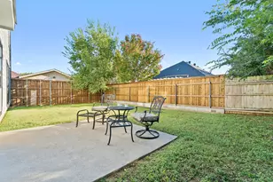 808 Lake Bridge Dr, Lake Dallas, TX 75065 - Photo 25