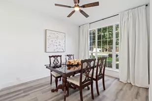 808 Lake Bridge Dr, Lake Dallas, TX 75065 - Photo 9