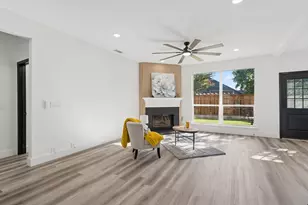 808 Lake Bridge Dr, Lake Dallas, TX 75065 - Photo 5