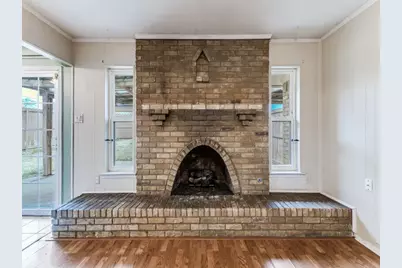 4037 Treeline Drive, Dallas, TX 75224 - Photo 9