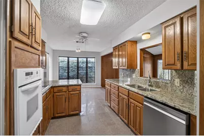 5917 Pleasant Wood Trail, Arlington, TX 76016 - Photo 7