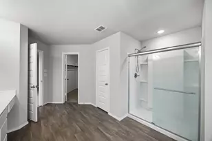 1305 Benwick Dr, Van Alstyne, TX 75495 - Photo 11