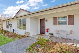 698 Hackberry, Van Alstyne, TX 75495 - Photo 33