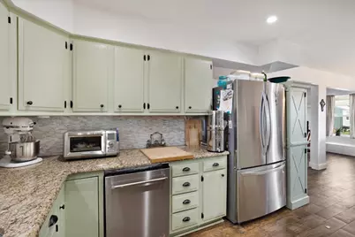 698 Hackberry, Van Alstyne, TX 75495 - Photo 11