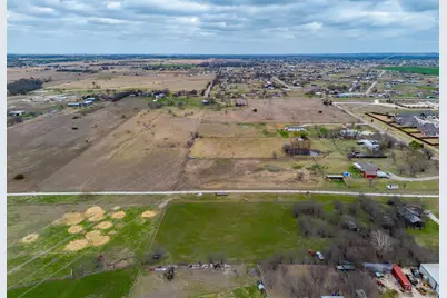 8145 County Road 1010, Joshua, TX 76058 - Photo 7