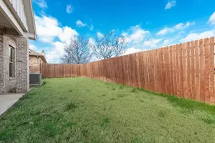 1708 Prestwick Ln, Ennis, TX 75119 - Photo 33