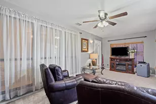 4403 Overlook Ct, Granbury, TX 76049 - Photo 17