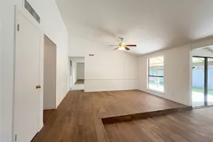 2623 Crestmoor Ct, Arlington, TX 76016 - Photo 7