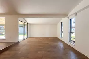 2623 Crestmoor Ct, Arlington, TX 76016 - Photo 9