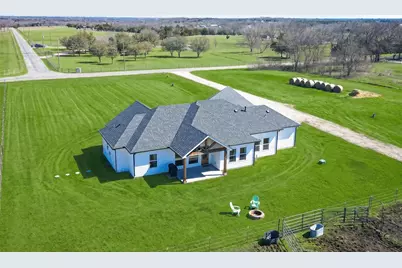 2415 Bucksnort Road, Van Alstyne, TX 75495 - Photo 3
