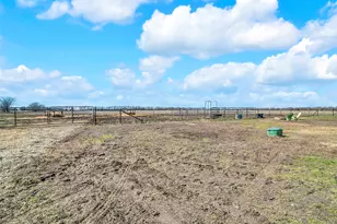 2415 Bucksnort Rd, Van Alstyne, TX 75495 - Photo 39