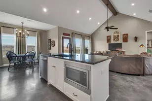 2415 Bucksnort Rd, Van Alstyne, TX 75495 - Photo 17