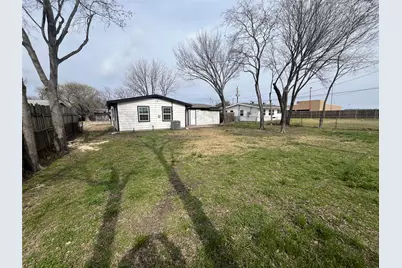 2688 Hearthstone Drive, Farmers Branch, TX 75234 - Photo 25