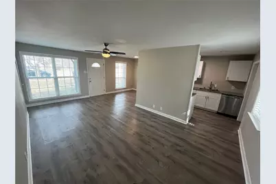 2688 Hearthstone Drive, Farmers Branch, TX 75234 - Photo 5