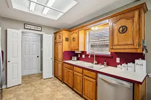 1632 Greenway Ct, Midlothian, TX 76065 - Photo 13