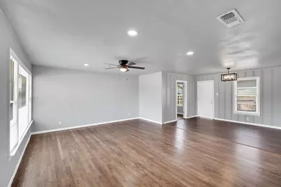 413 Shaw Street, Cleburne, TX 76033 - Photo 9