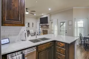 104 Smokey Br, Weatherford, TX 76085 - Photo 9