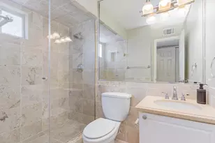 10109 Regal Park Ln, Dallas, TX 75230 - Photo 9