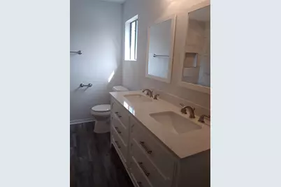 215 Lake Park Road, Lewisville, TX 75057 - Photo 11