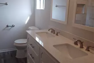 215 Lake Park Rd, Lewisville, TX 75057 - Photo 11