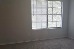 215 Lake Park Rd, Lewisville, TX 75057 - Photo 15