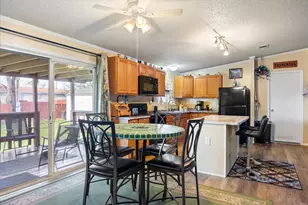 900 Flamingo Rd, Granbury, TX 76049 - Photo 15