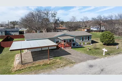 900 Flamingo Road, Granbury, TX 76049 - Photo 3