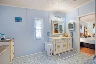 900 Flamingo Road, Granbury, TX 76049 - Photo 25