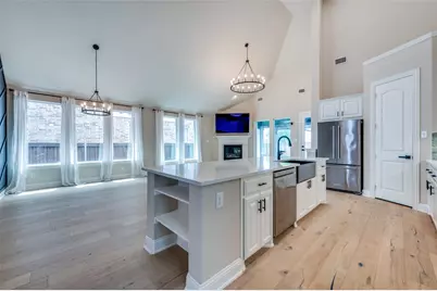 900 Southern Hills Way, Aubrey, TX 76227 - Photo 9