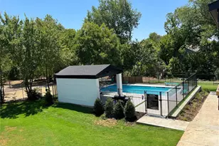 408 Dr Martin Luther King Jr Blvd, Waxahachie, TX 75165 - Photo 11