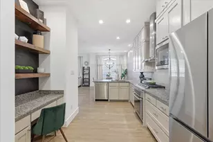 2400a Holt Dr, Carrollton, TX 75010 - Photo 9