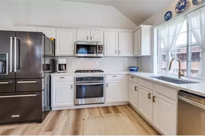 208 Touchdown Drive, Irving, TX 75063 - Photo 11