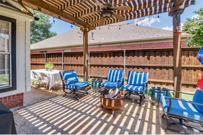 208 Touchdown Drive, Irving, TX 75063 - Photo 23