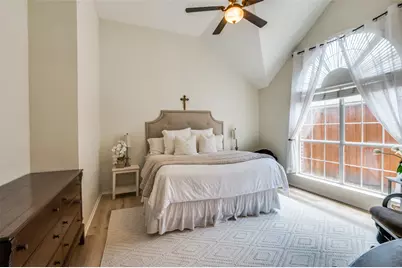 208 Touchdown Drive, Irving, TX 75063 - Photo 15