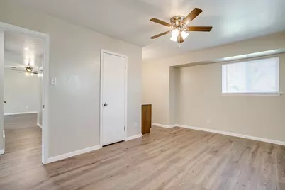 309 Sundown Court, Burleson, TX 76028 - Photo 17