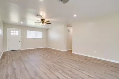 309 Sundown Court, Burleson, TX 76028 - Photo 37