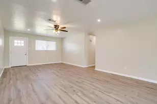 309 Sundown Ct, Burleson, TX 76028 - Photo 37