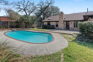 604 Baker Dr, Hurst, TX 76054 - Photo 37