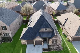 15445 Bluffdale Dr, Fort Worth, TX 76262 - Photo 29