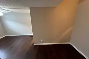 2442 SE 14th St, Grand Prairie, TX 75051 - Photo 11