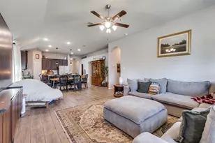 216 Magnolia Dr, Azle, TX 76020 - Photo 11