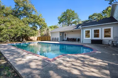 1100 Governors Drive, Corsicana, TX 75110 - Photo 1