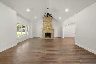 1100 Governors Dr, Corsicana, TX 75110 - Photo 5