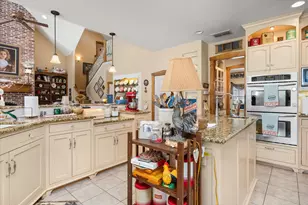 9001 Sawgrass Ct, Granbury, TX 76049 - Photo 17