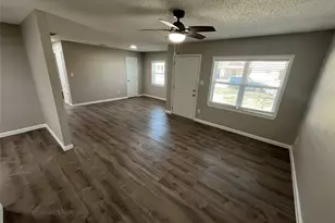 12508 Meadowcrest Ln, Balch Springs, TX 75180 - Photo 5