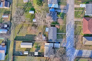 900 N Lamb St, Bowie, TX 76230 - Photo 29