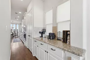 2837 Edinburgh Dr, Carrollton, TX 75006 - Photo 5