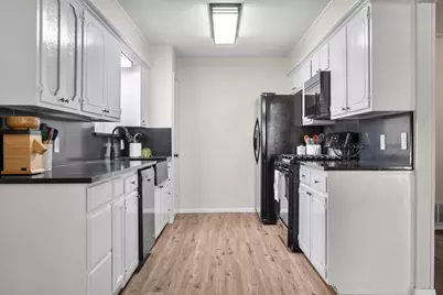 125 W 5th Street, Krum, TX 76249 - Photo 13