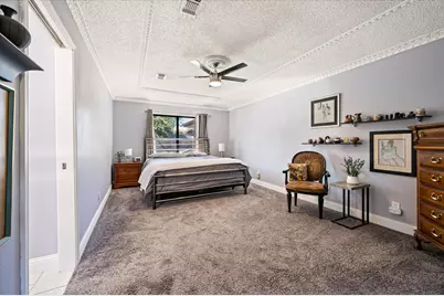 129 E Louella Drive, Hurst, TX 76054 - Photo 17